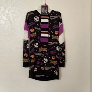 NWT Nightmare Before Christmas Sleep-shirt and Socks. Size 4/6 Small